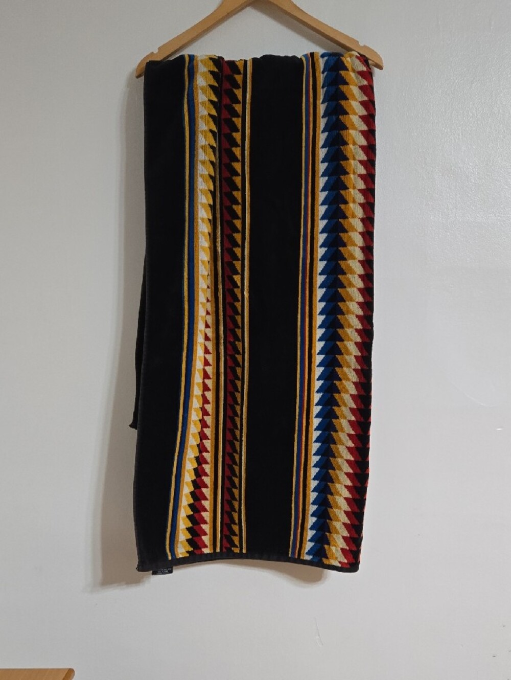 Pendleton Suwanee Oversize Red, Yellow & Blue Geometric Stripes Spa Towel